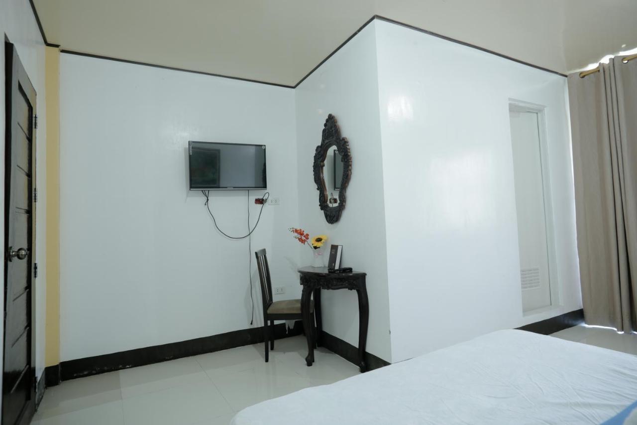 Isla Virginia Fun-Talan Hotel Baler Buitenkant foto